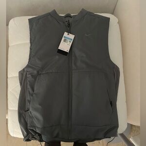 Nike Therma-FIT Unlimited Training Gilet FB7553-084 Smoke Grey Men's Sz M NWT